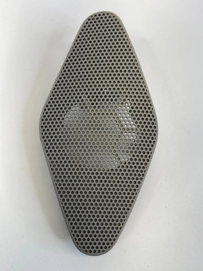 09-17 CHEVROLET TRAVERSE FRONT LEFT PILLAR SPEAKER GRILLER COVER TRIM 30705321E