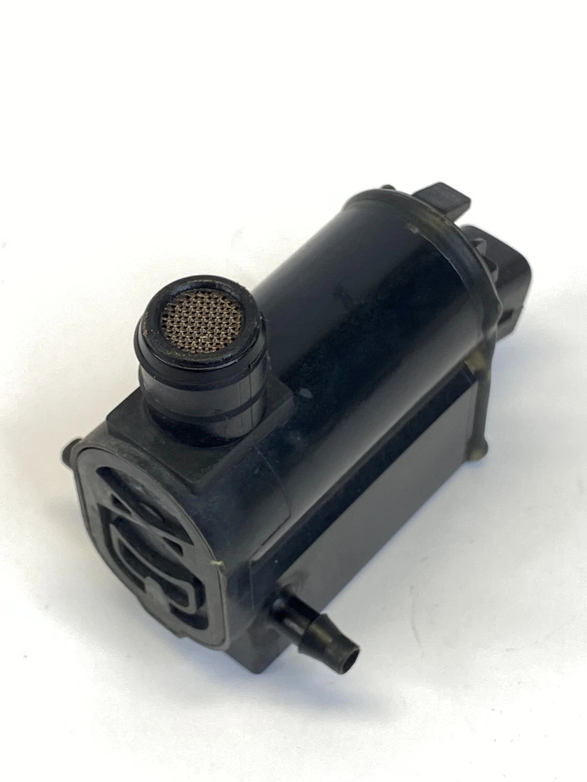 14 15 SORENTO 05-17 ACCENT FR WINDSHIELD WASHER FLUID PUMP MOTOR OEM 98510-1W000