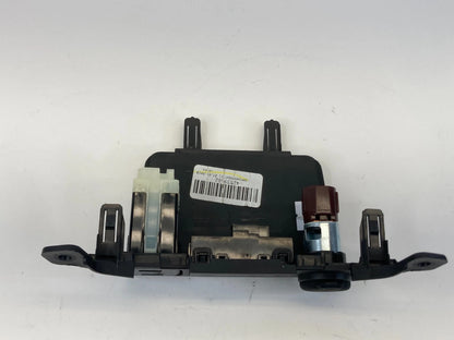2017-2022 Chevrolet Trax Center Dash Aux USB Charger Port Adapter Panel 42539682