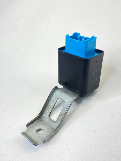 1995-2000 LEXUS LS400 HEIGHT ADJUSTABLE RELAY CONTROL MODULE UNIT 85992-50010
