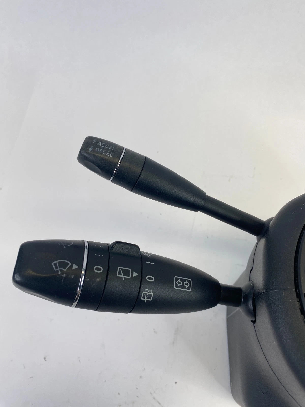 2010-2012 MERCEDES GLK350 STEERING COLUMN COMBINATION SWITCH OEM A2049000404