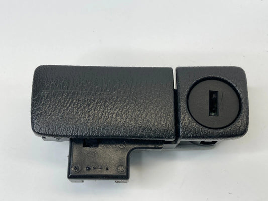 2003 04 05 06 2007 NISSAN MURANO GLOVE BOX COMPARTMENT LATCH LOCK DOOR HANDLE