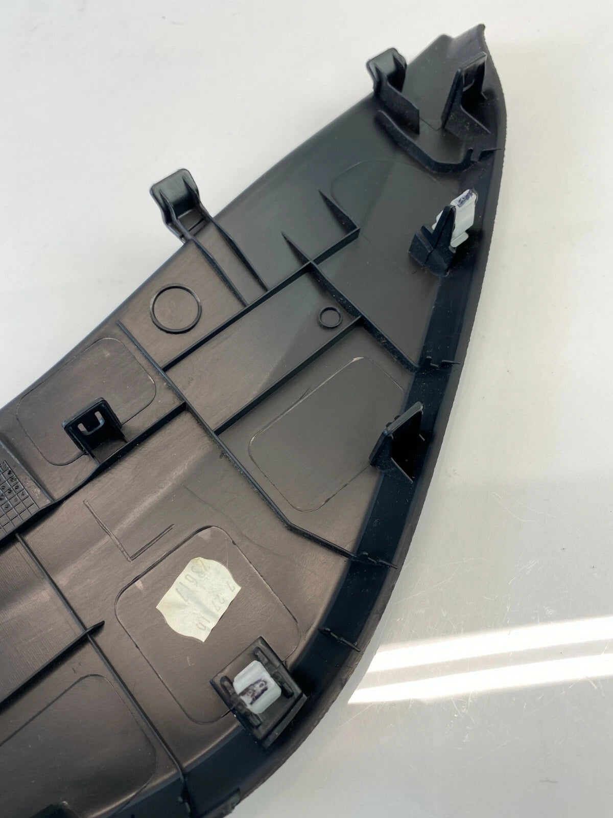 2007-2011 HONDA CR-V CRV LEFT DRIVER DASH INSTRUMENT PANEL COVER END CAP LID LH