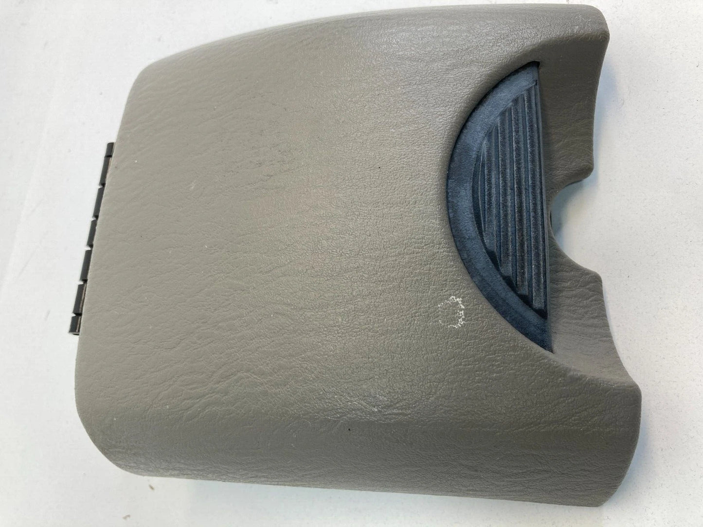 2001-2004 CHRYSLER TOWN & COUNTRY FRONT CENTER CONSOLE DOOR LID COVER CAP OEM