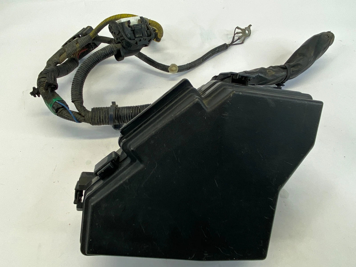 2007-2011 HONDA CR-V 2.4L ENGINE FUSE RELAY BOX COMPARTMENT SWA-0130 OEM