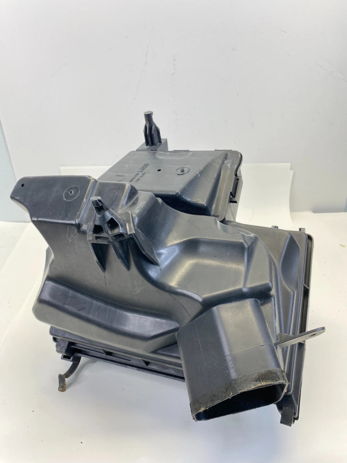 13-16 NISSAN PATHFINDER 3.5L AIR CLEANER FILTER BOX HOUSING ASSEMBLY W/ MAF OEM