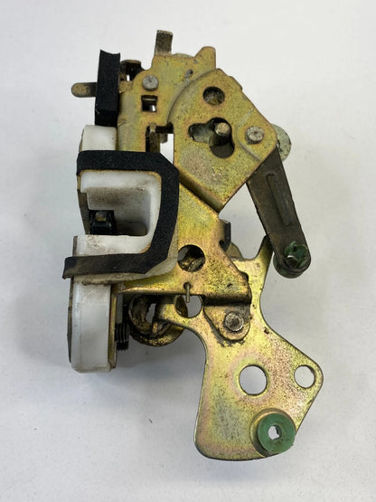 1997-2002 FORD ESCORT REAR PASSENGER SIDE DOOR LOCK LATCH ACTUATOR ASSEMBLY OEM