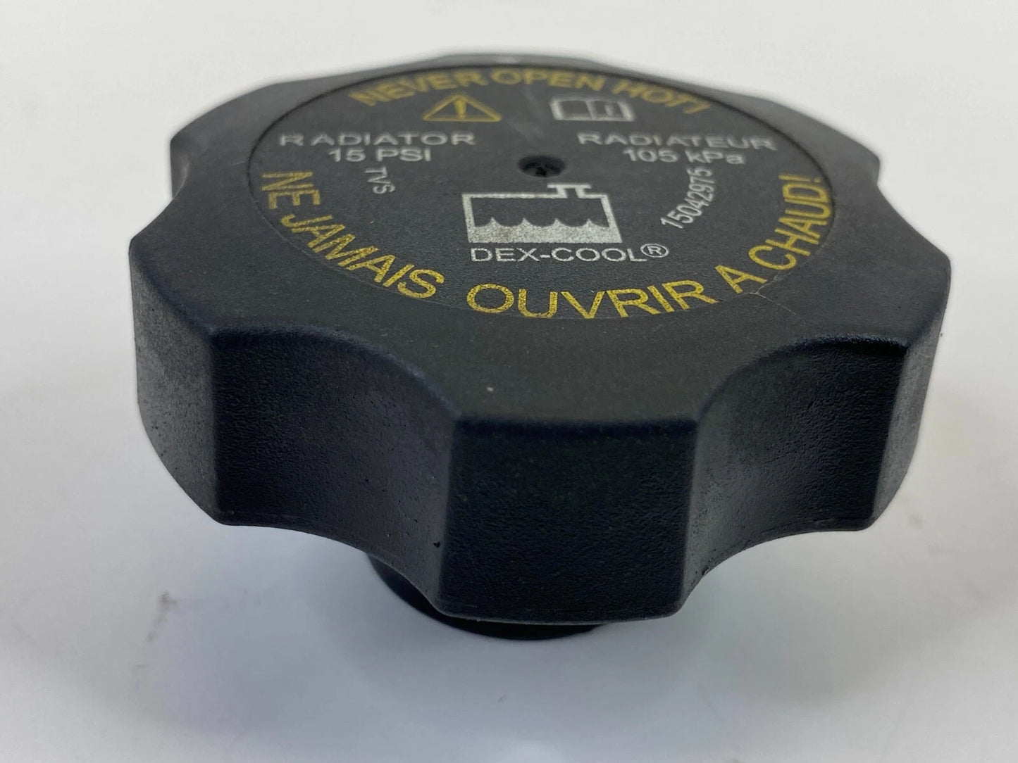 2008-2017 BUICK ENCLAVE GMC ACADIA RADIATOR CAP COOLANT COVER 15042975 OEM