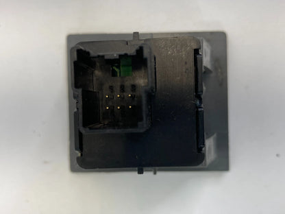 08-10 CHRYSLER TOWN & COUNTRY POWER INVERTER SWITCH WITH TRIM OEM L0110163A03