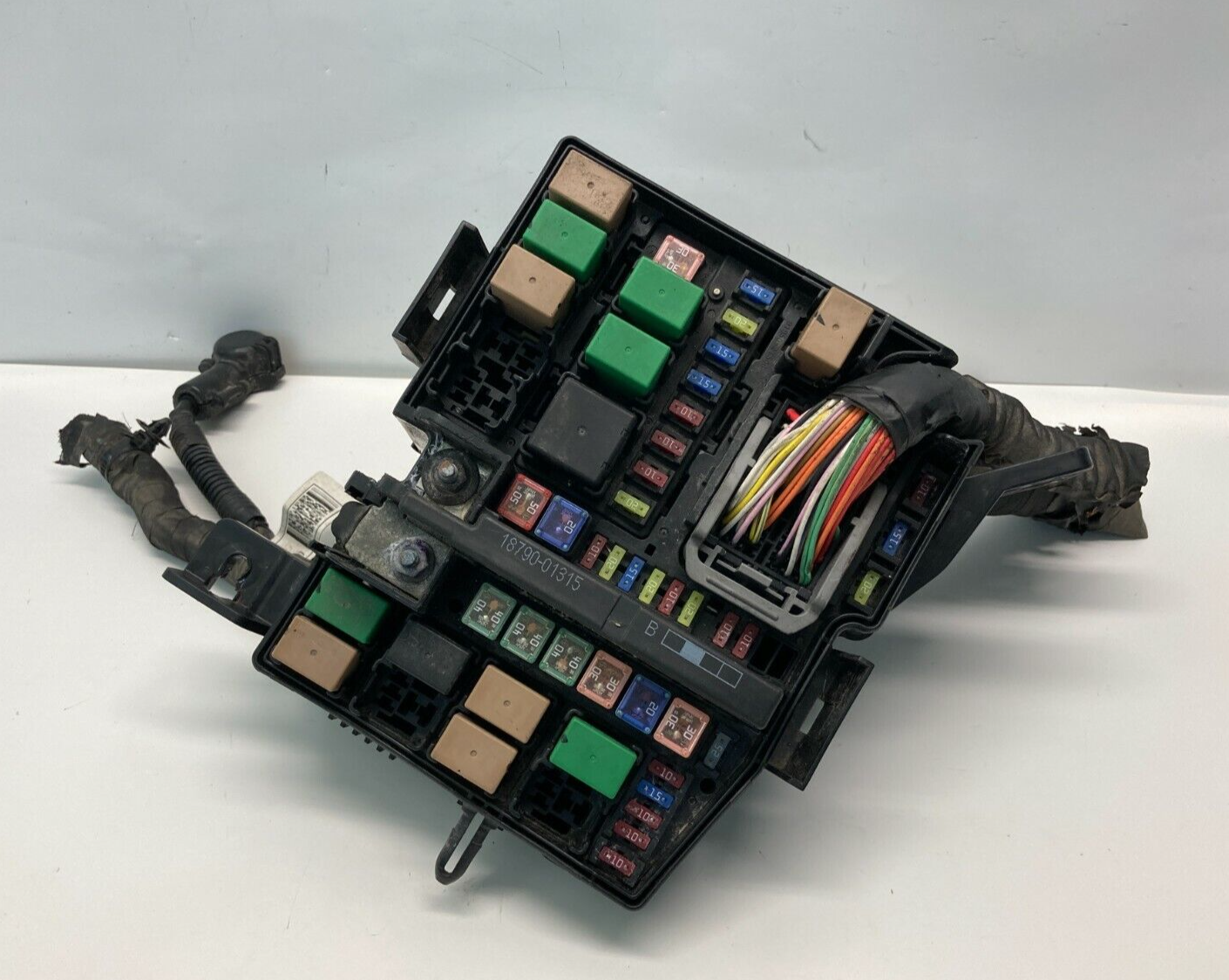 2012 12 Kia Optima Hybrid 2.4L AT Engine Fuse Box Relay Junction 91200-4U102 OEM