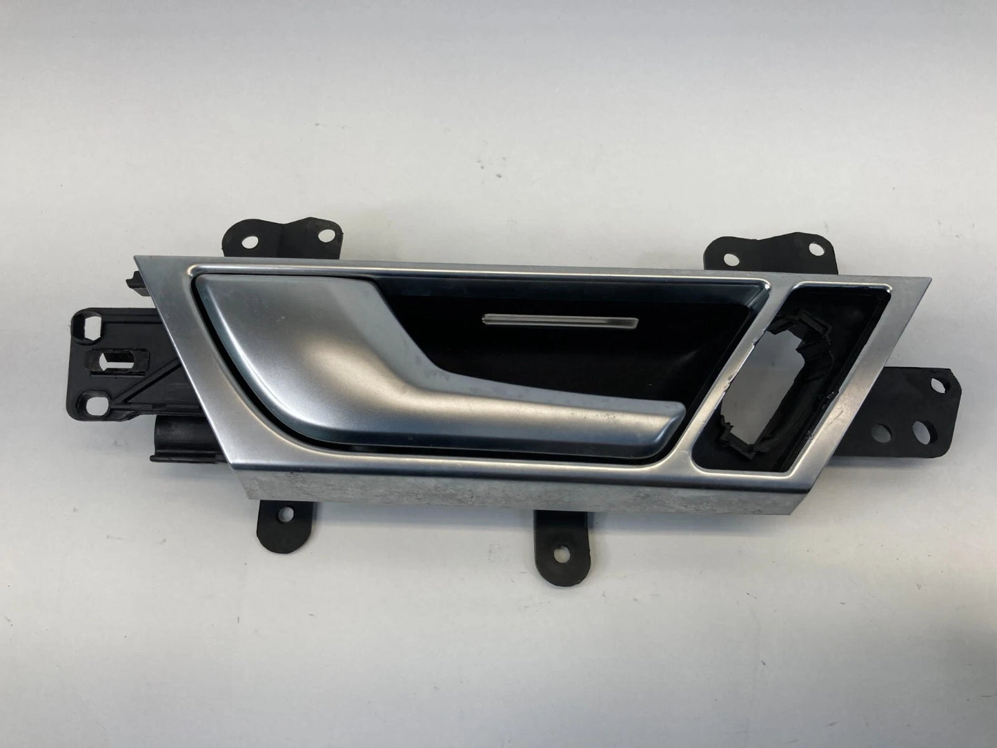 2005-2011 AUDI A6 REAR LEFT SIDE INTERIOR DOOR HANDLE W/ BEZEL 4F0839019G OEM