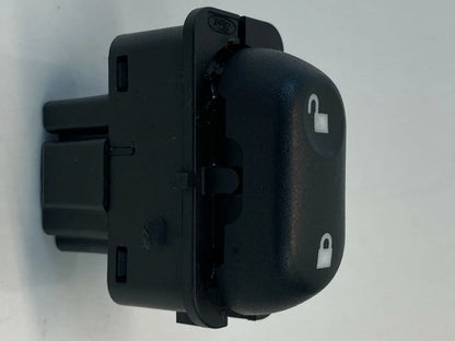 2005-2007 MERCURY MARINER FRONT RIGHT SIDE DOOR POWER LOCK CONTROL SWITCH BUTTON