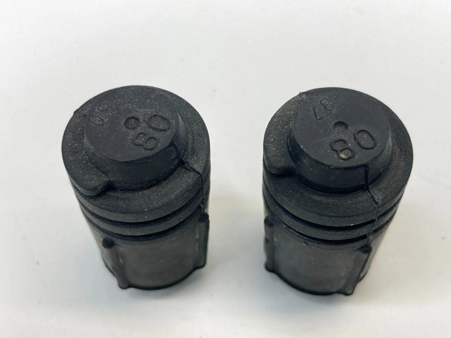 2004-2008 ACURA TL FRONT HOOD RUBBER CUSHION STOPPER BUMPER PAIR SET OEM