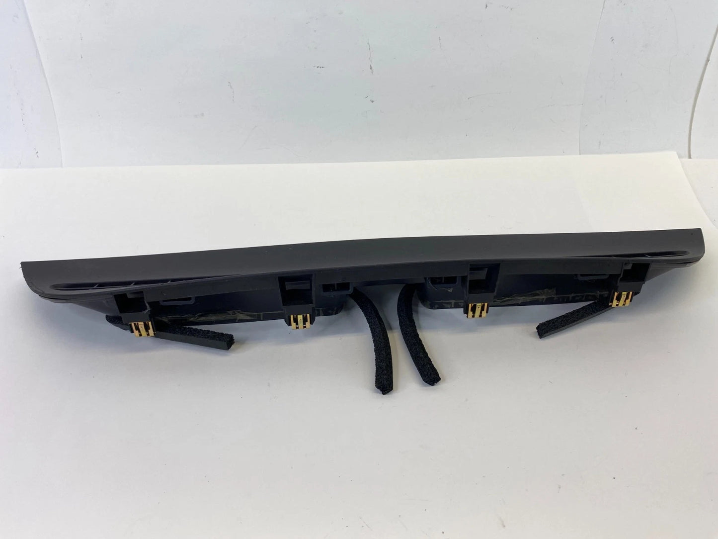 2013-2019 CADILLAC ATS DASHBOARD UPPER DEFROSTER VENT GRILLE COVER 22936863 OEM