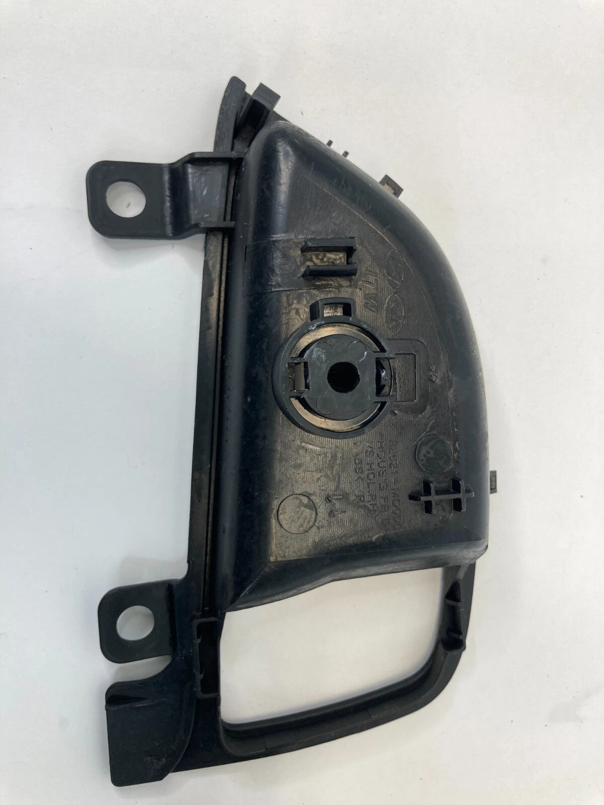 11-16 HYUNDAI ELANTRA FRONT RIGHT INTERIOR DOOR HANDLE BEZEL COVER 82621-MD000