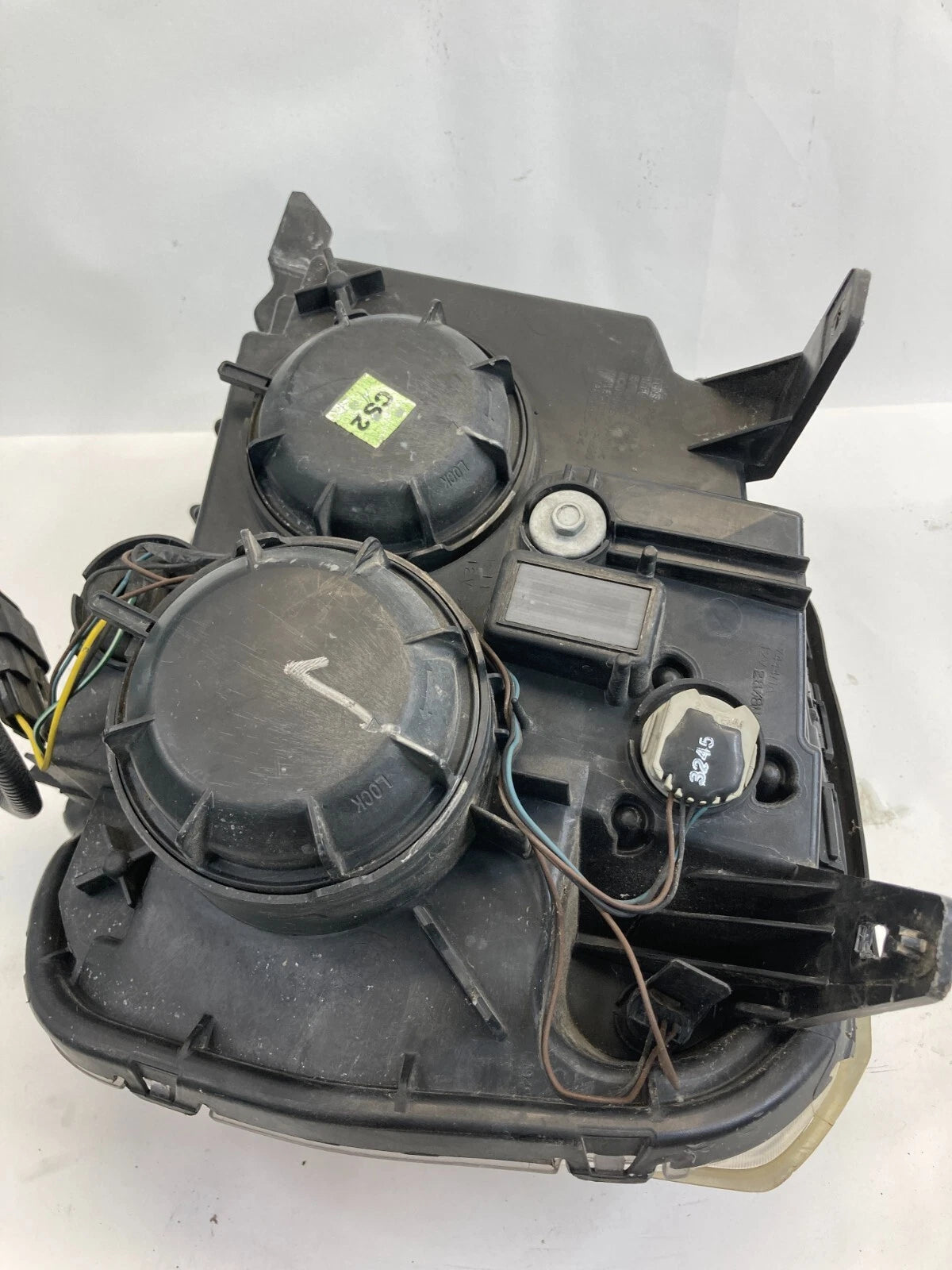 10-15 GMC TERRAIN RIGHT PASSENGER SIDE HEADLIGHT HEADLAMP ASSEMBLY HALOGEN OEM