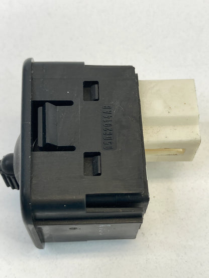 01-07 CHRYSLER TOWN & COUNTRY FRONT STEERING COLUMN PEDAL ADJUST CONTROL SWITCH