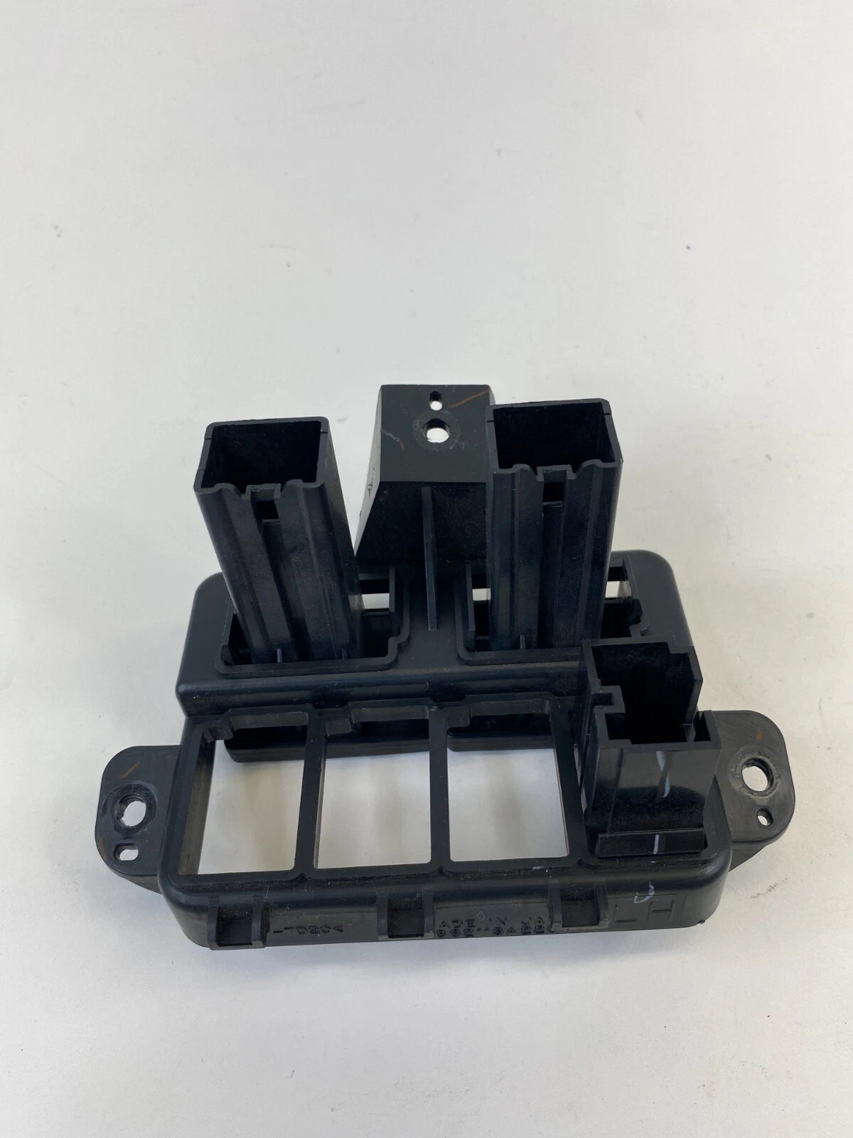 2003-2008 SUBARU FORESTER DASH LEFT SIDE SWITCHES COVER TRIM HOUSING 66211SA220