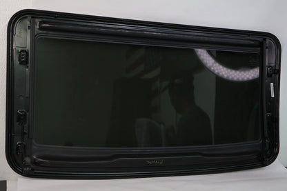 2011-2020 TOYOTA SIENNA FRONT UPPER SUNROOF SUN ROOF WINDOW GLASS PANEL OEM