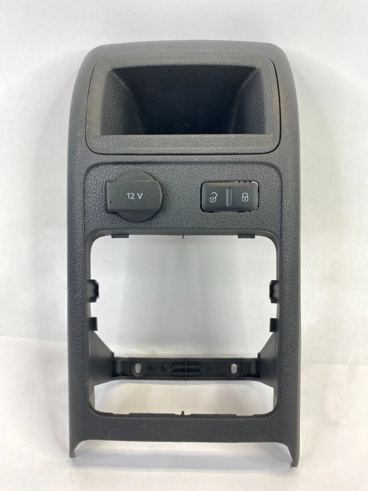 2011-2018 VOLKSWAGEN JETTA SEDAN REAR CENTER CONSOLE TRIM BEZEL 5C6864298 OEM