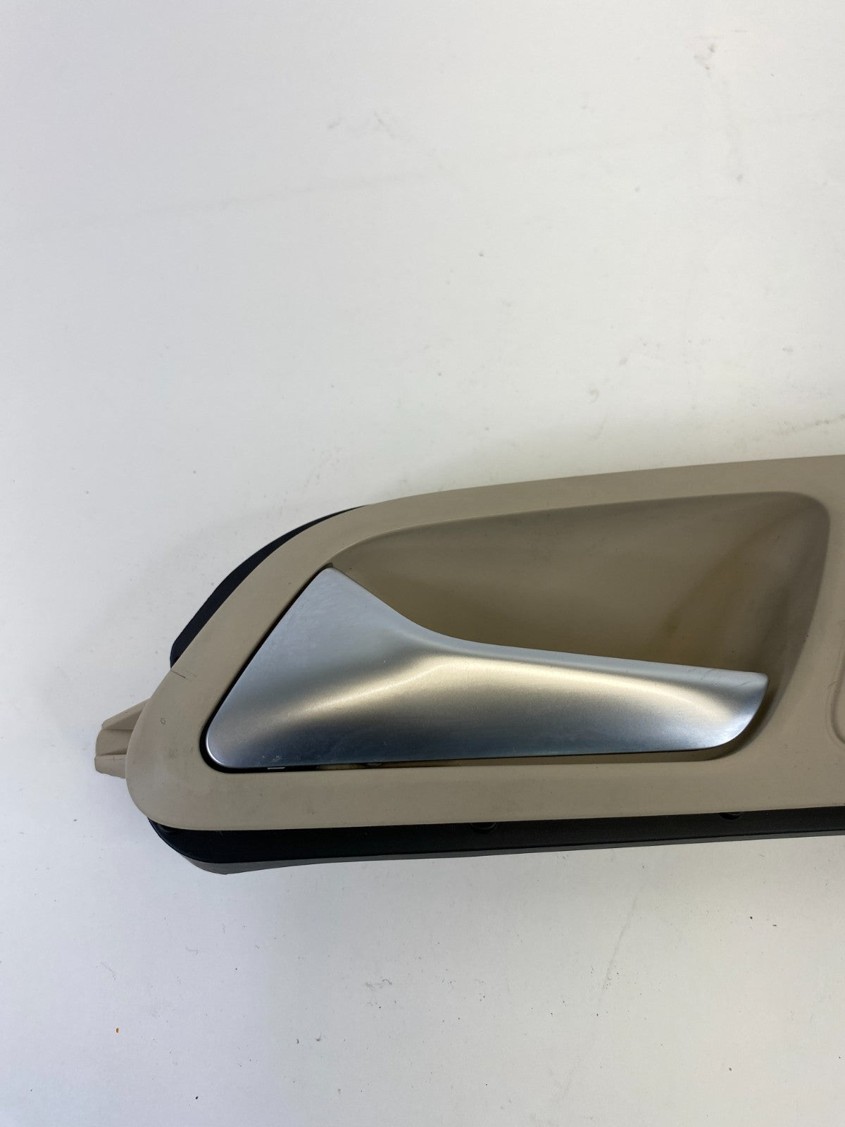 2009-2012 Volkswagen CC Front Left Side Interior Door Handle 3C8-837-113 OEM