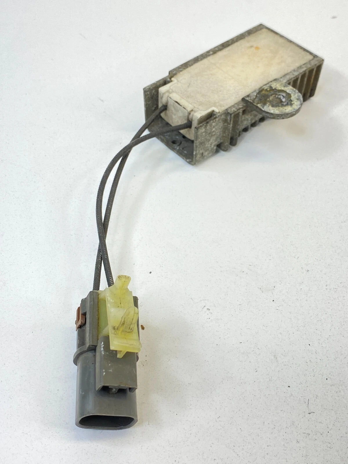 2010-2014 SUBARU LEGACY OUTBACK DAYTIME RUNNING LAMP RESISTOR MODULE UNIT