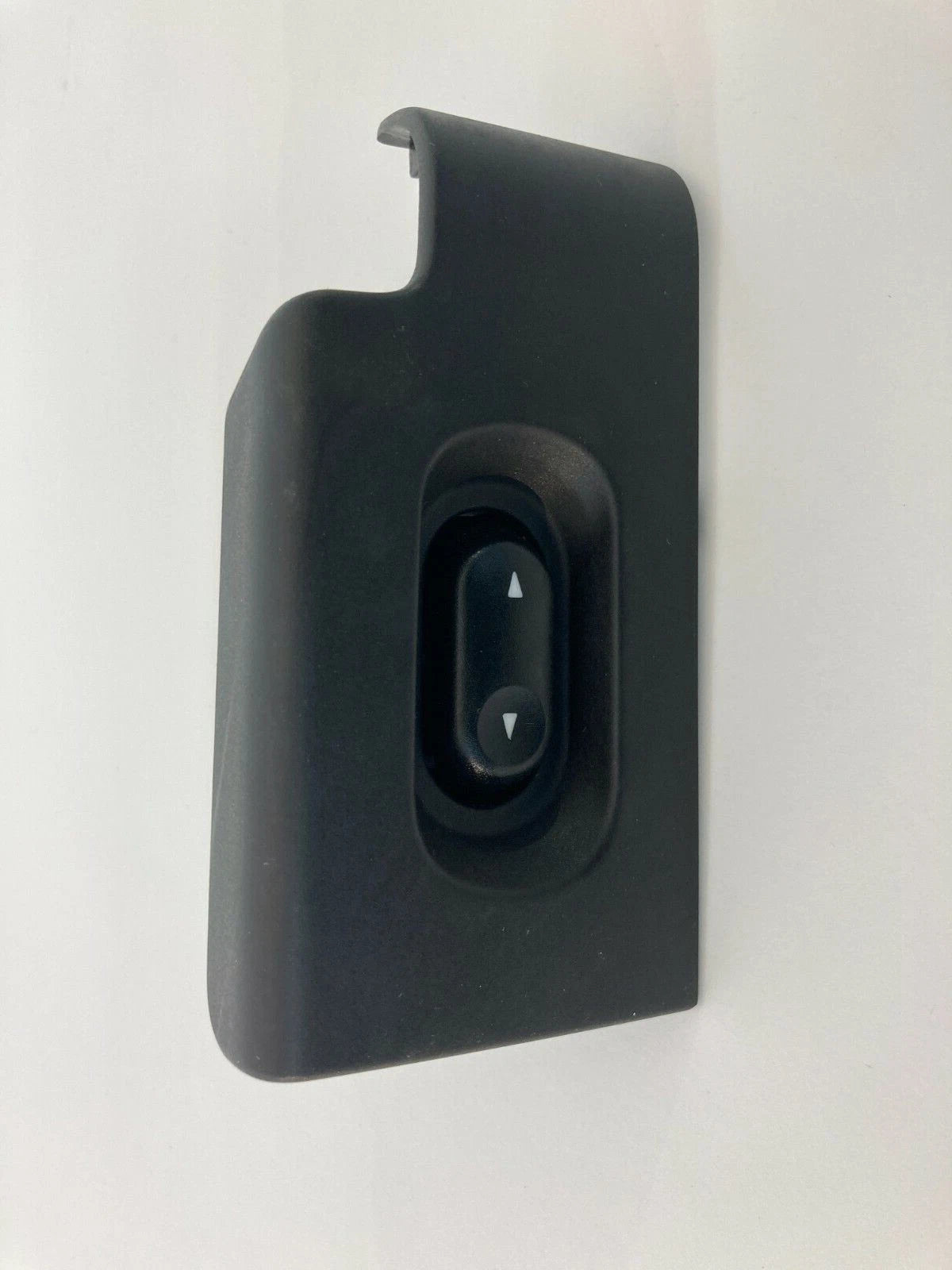 2004 2005 LAND ROVER FREELANDER REAR RIGHT SIDE WINDOW SWITCH W/ BEZEL ELH500060