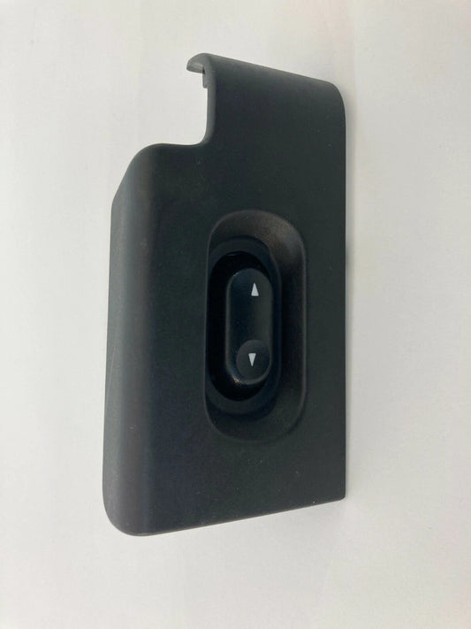2004 2005 LAND ROVER FREELANDER REAR RIGHT SIDE WINDOW SWITCH W/ BEZEL ELH500060
