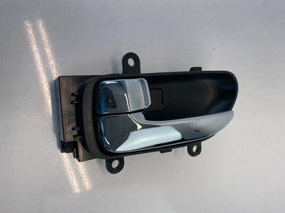 2005-2007 INFINITI G35 SEDAN REAR LEFT SIDE INTERIOR INNER DOOR HANDLE ASSEMBLY