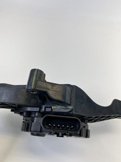 09-17 Chevrolet Traverse A/T Throttle Accelerator Gas Pedal 25865203 OEM