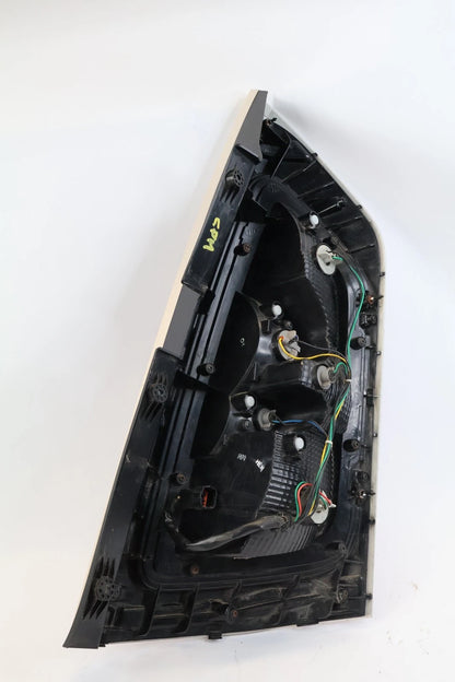 2012 2013 KIA SOUL REAR LEFT LH SIDE TAIL LIGHT LAMP ASSEMBLY 92401-2K5 OEM