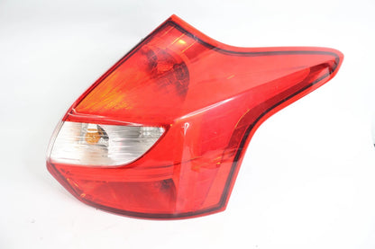 2012-2014 FORD FOCUS HATCHBACK REAR RIGHT PASSEGER SIDE TAILLIGHT TAIL LAMP ASSY