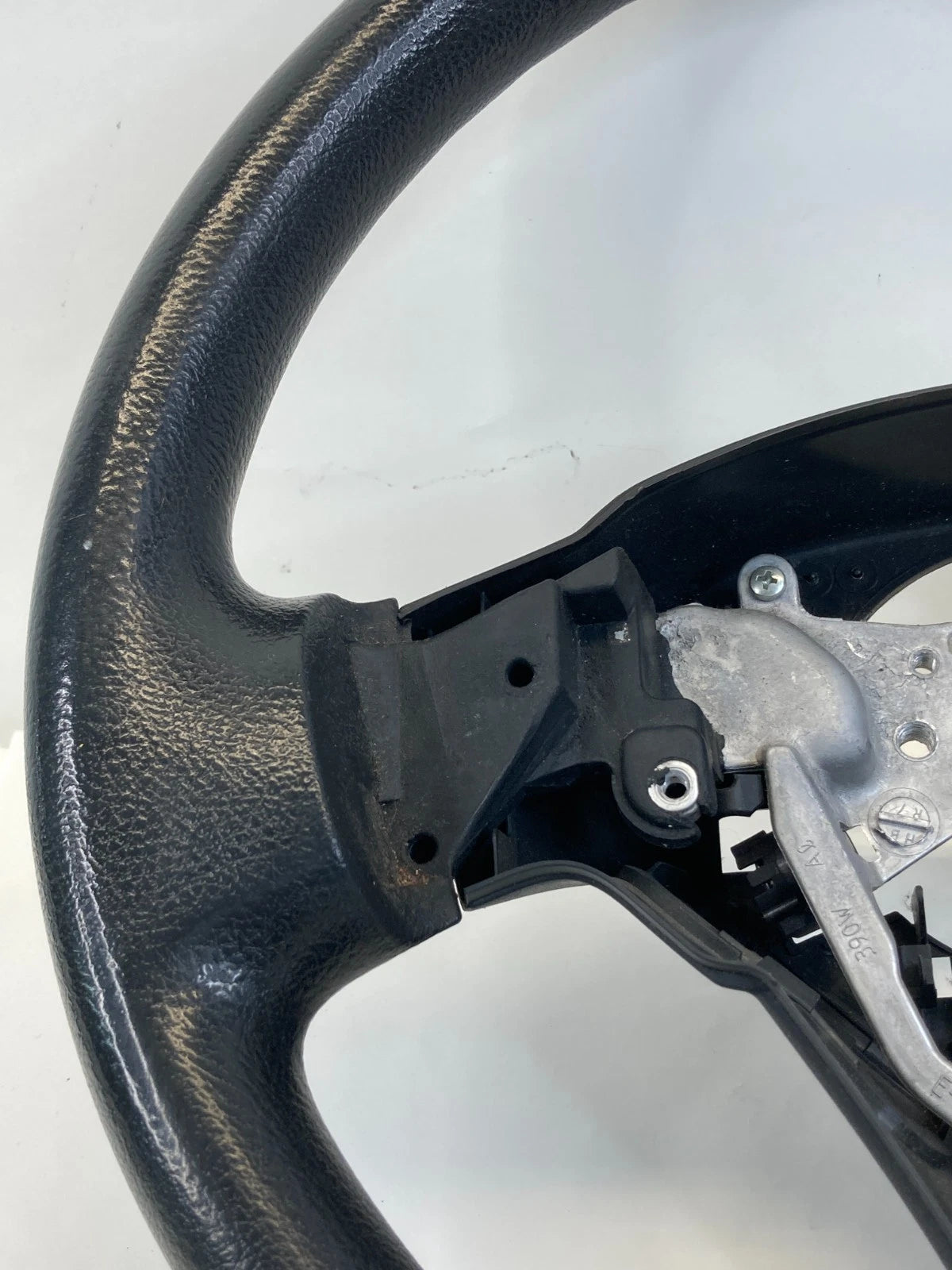 2009 2010 TOYOTA MATRIX COROLLA STEERING WHEEL WITHOUT CONTROLS 4510302120 OEM