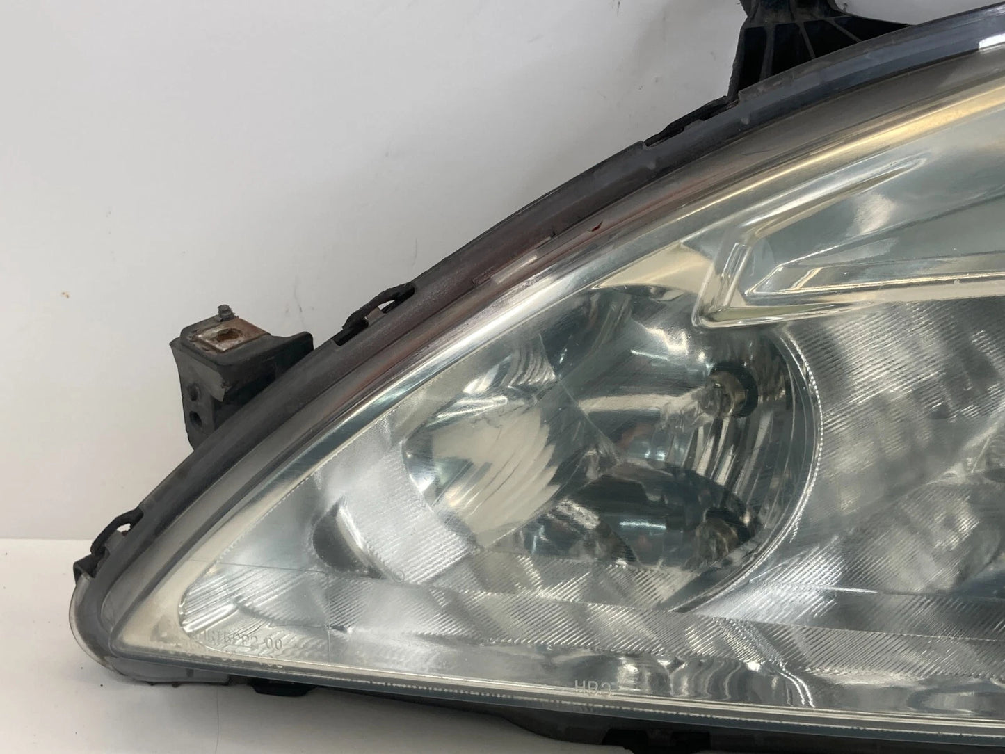 2003-2007 HONDA ACCORD LEFT DRIVER SIDE HEADLIGHT HEADLAMP LAMP HALOGEN OEM