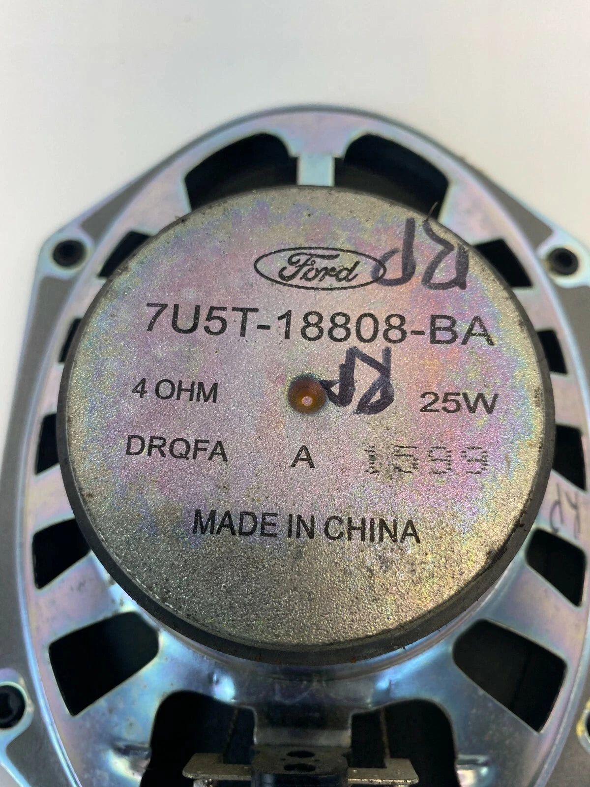 08-12 FORD ESCAPE 08-11 MARINER REAR RIGHT DOOR SPEAKER AUDIO 7U5T-18808-BA OEM