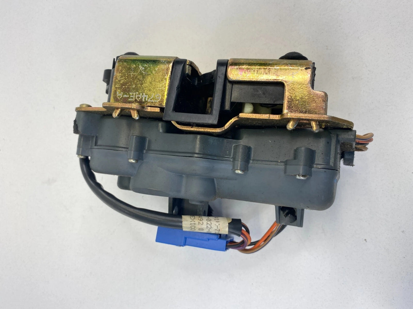 2001-2007 DODGE GRAND CARAVAN REAR TRUNK HATCH LIFTGATE TAILGATE LOCK LATCH