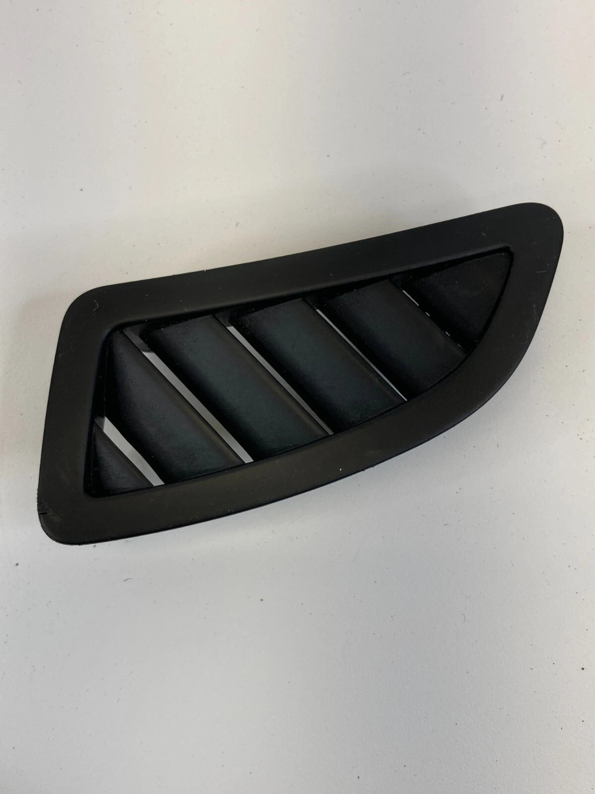 2011-2017 BUICK REGAL DASH LEFT SIDE AIR VENT DEFROST GRILLE OUTLET 13279236