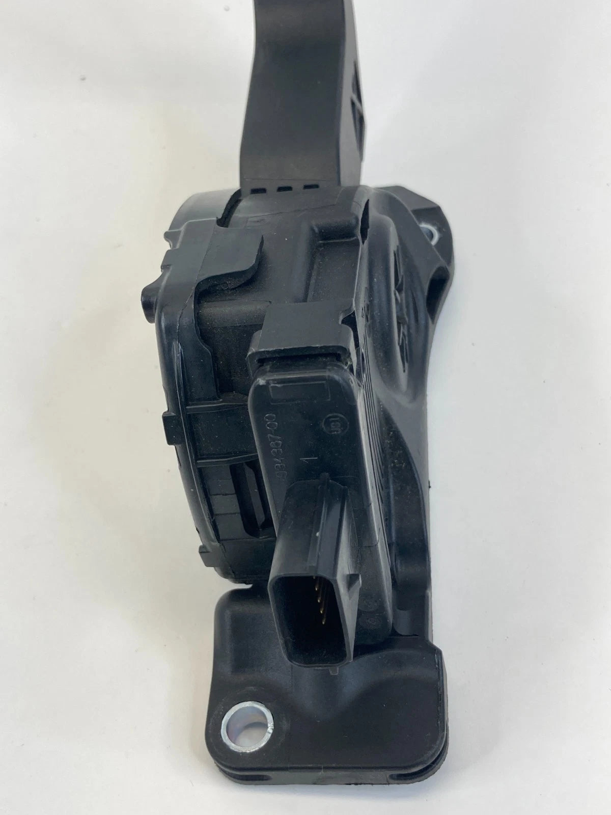 2012-2018 FORD FOCUS 2.0L ACCELERATOR GAS PEDAL ASSEMBLY BV61-9F836-AB OEM