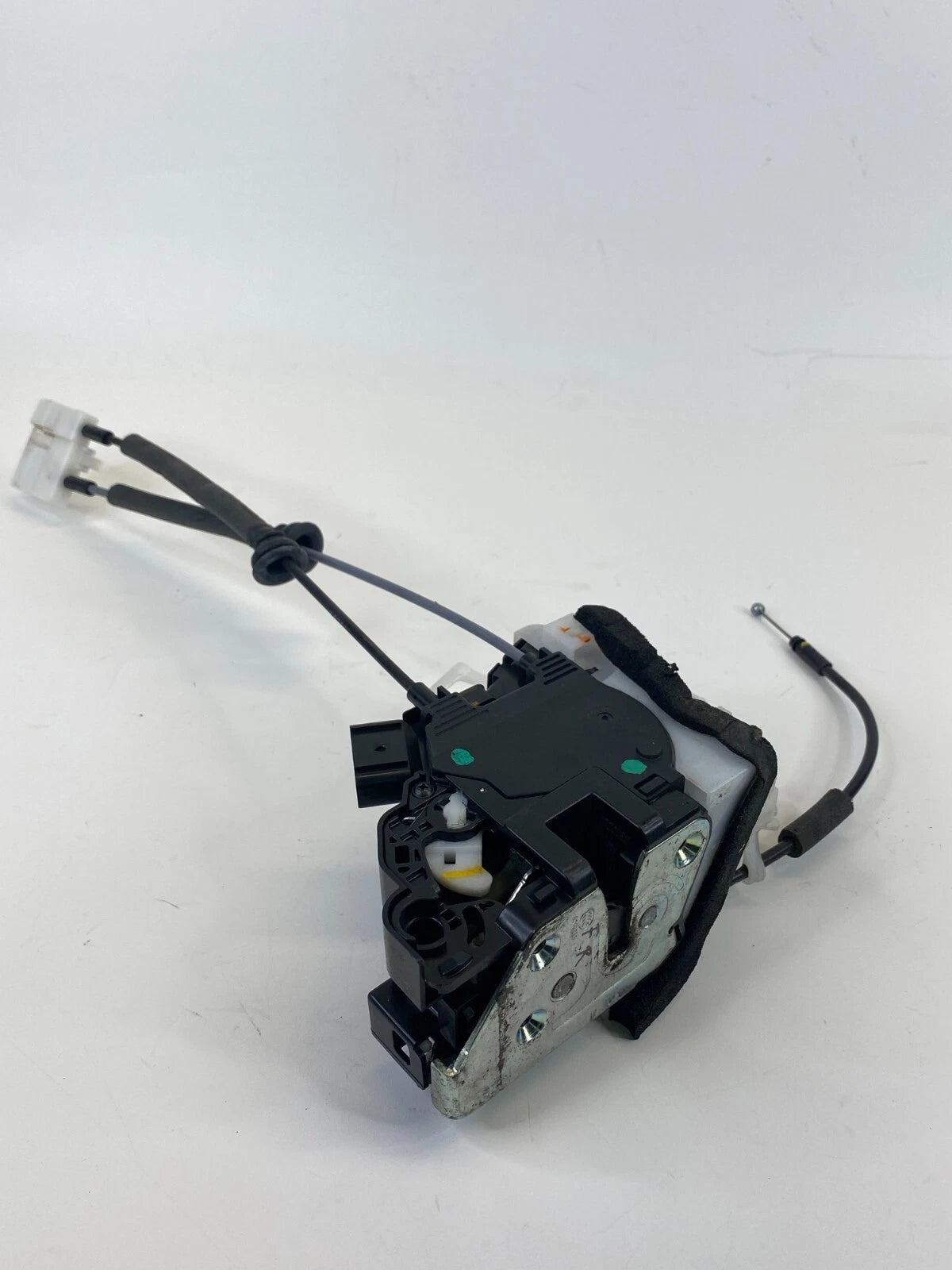 11-16 HYUNDAI ELANTRA SEDAN FRONT RIGHT DOOR LOCK LATCH ACTUATOR OEM 813203X010