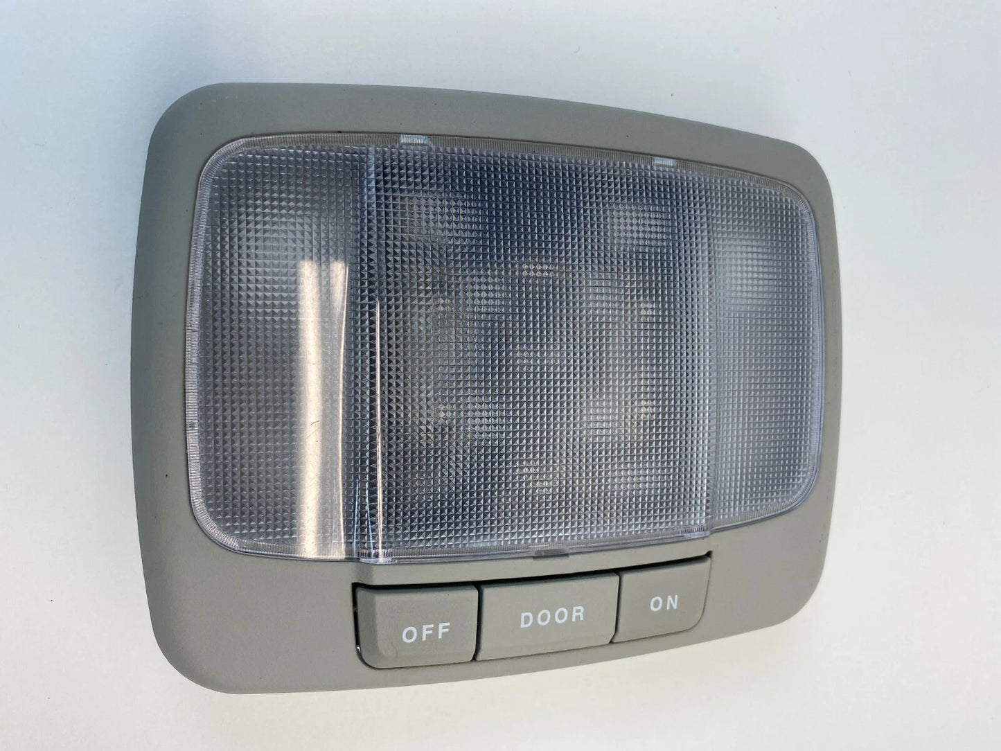 2004 2005 2006 KIA AMANTI INTERIOR ROOF DOME LAMP READING LIGHT ASSEMBLY OEM