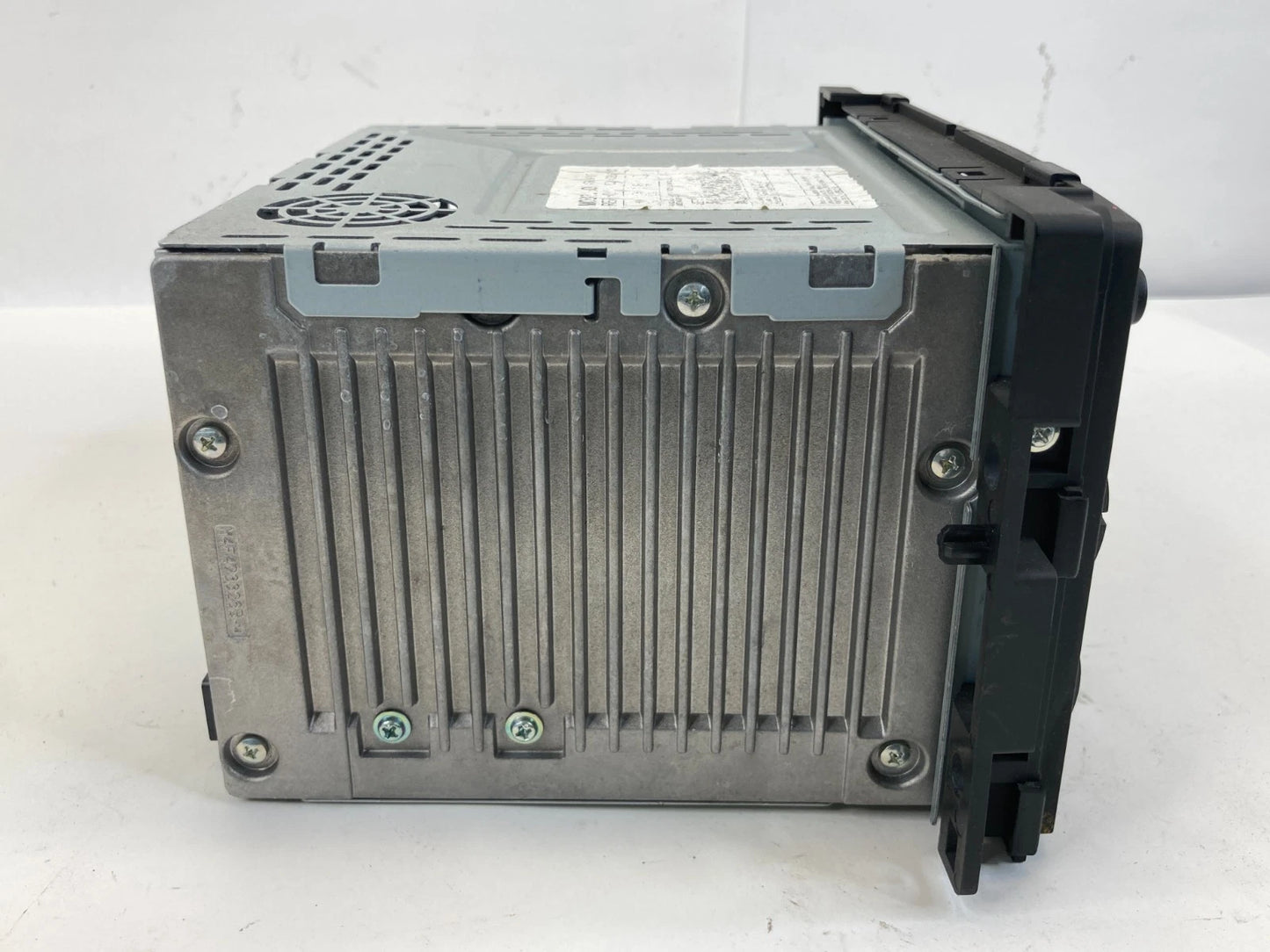 2008 CHEVROLET HHR RADIO STEREO AM FM CD PLAYER RECEIVER UNIT 15951996 OEM