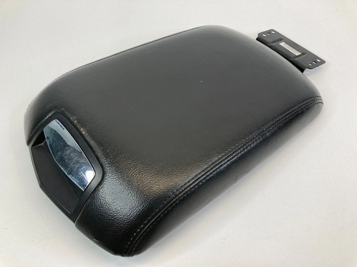 2010-2019 LINCOLN MKT REAR 2ND ROW CENTER CONSOLE ARMREST ARM REST LID COVER OEM