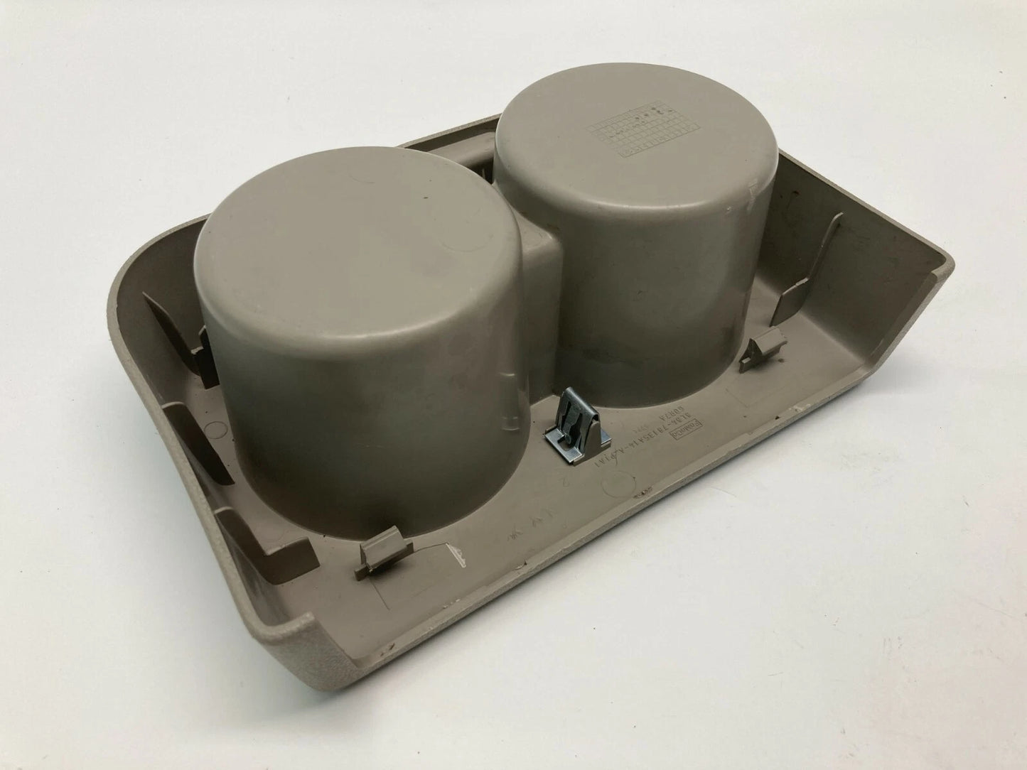 08-12 FORD ESCAPE REAR CENTER CONSOLE DUAL CUP HOLDER CUPHOLDER 8L84-78135A14A