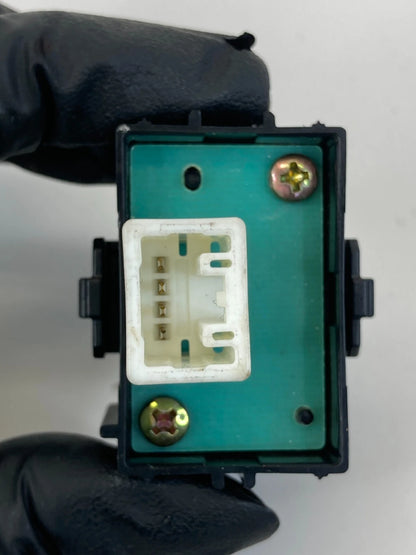 2007-2014 TOYOTA CAMRY FRONT RIGHT SIDE DOOR LOCK CONTROL SWITCH BUTTON OEM