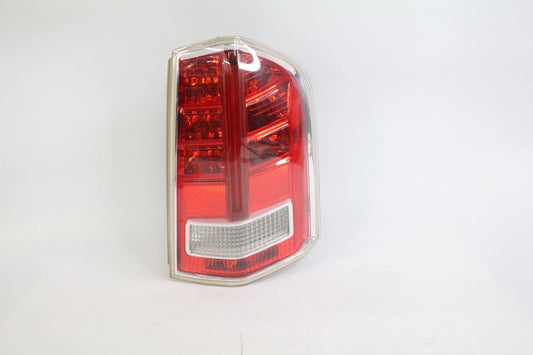 2011-2014 CHRYSLER 300 REAR RIGHT PASSENGER TAILLIGHT TAIL LAMP LED 68042170AE