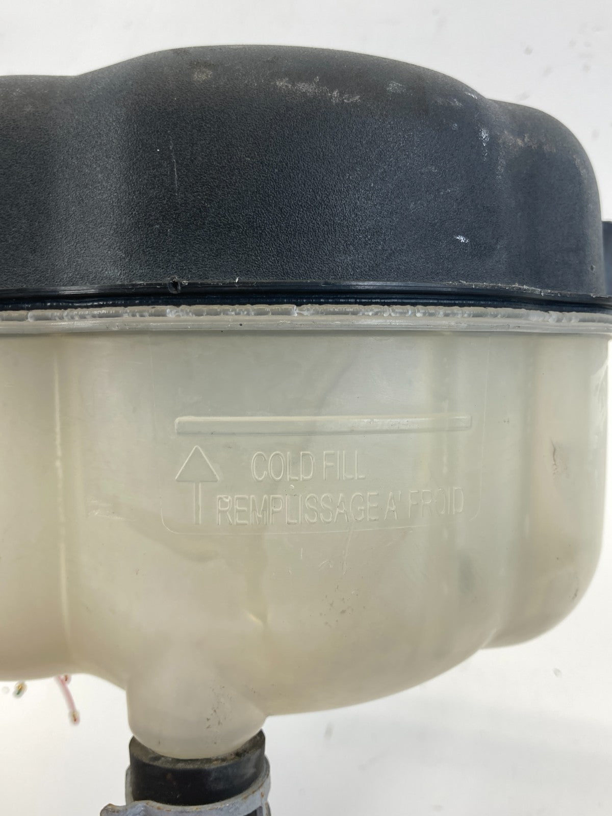 2010-2017 GMC Terrain 3.0L V6 Coolant Reservoir Radiator Expansion Tank Assy OEM