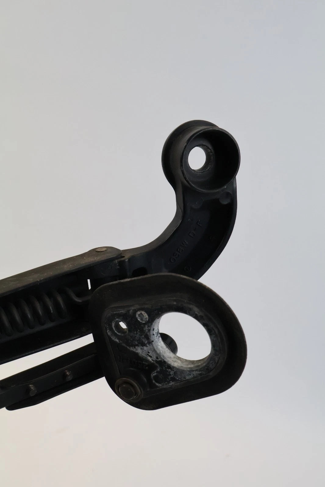 2001-2006 LEXUS LS430 FRONT LEFT DRIVER WINDSHIELD WIPER ARM ASSEMBLY OEM