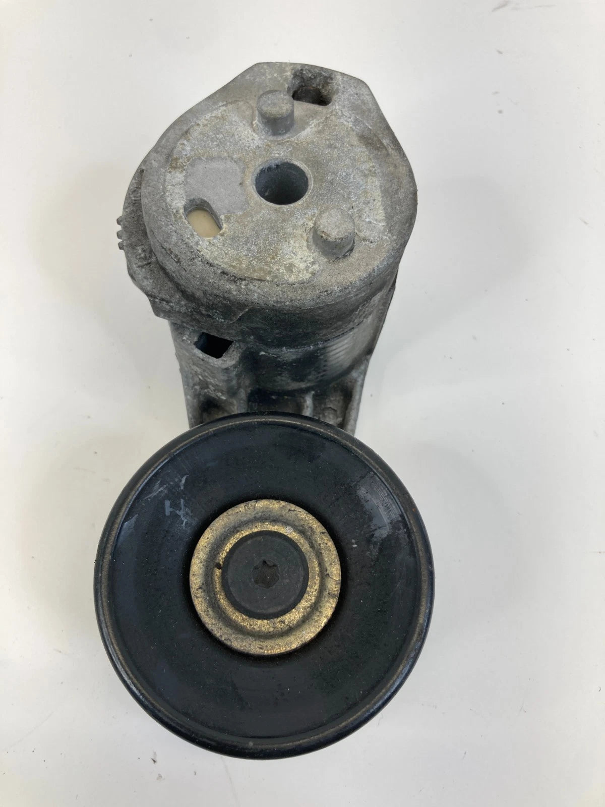 09 JAGUAR XF 4.2L V8 ENGINE DRIVE SERPENTINE BELT TENSIONER PULLEY NCC7739AC OEM