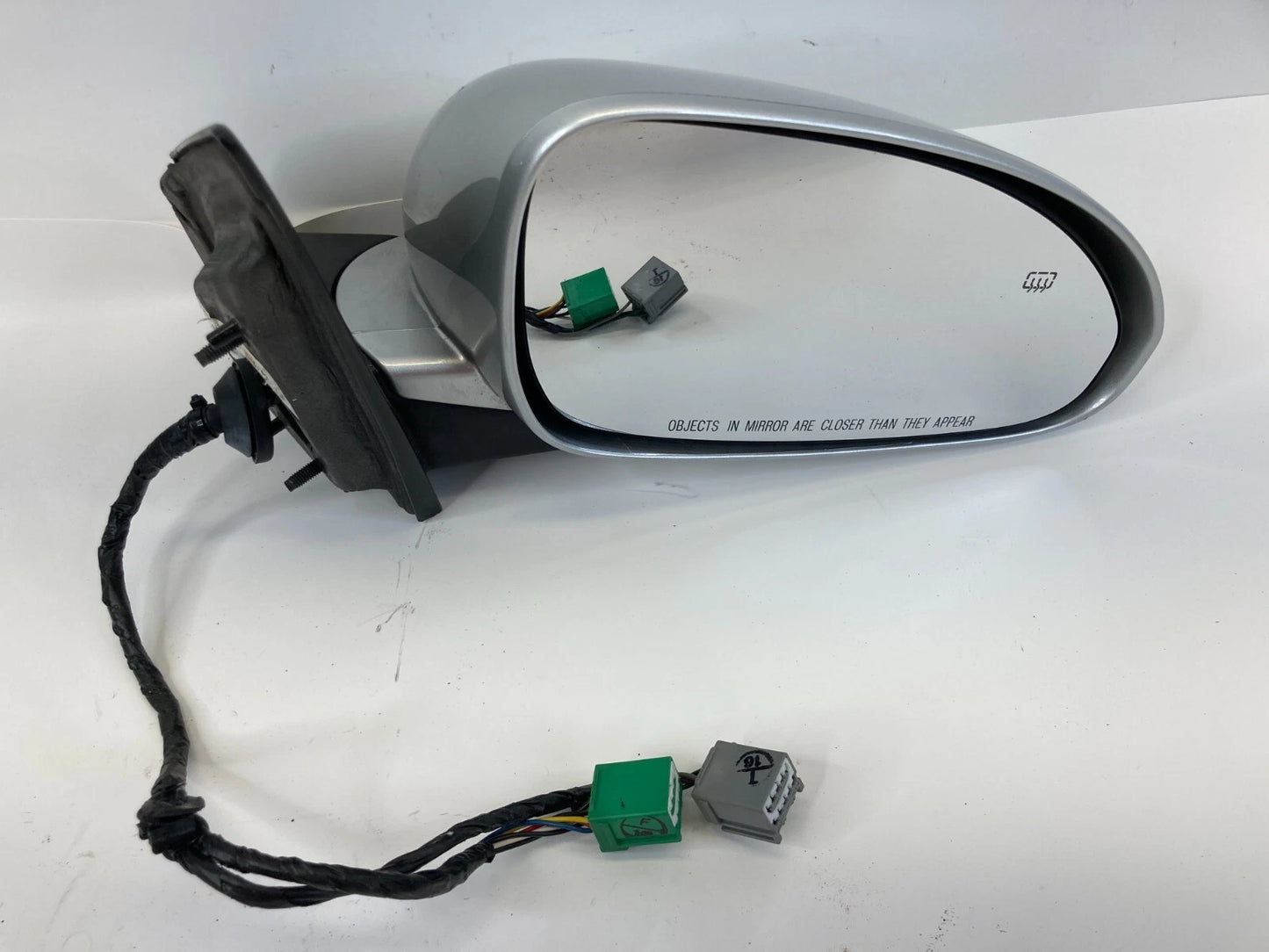 2008 09 10 11 2012 BUICK ENCLAVE RIGHT SIDE VIEW POWER MIRROR W TURN SIGNAL OEM