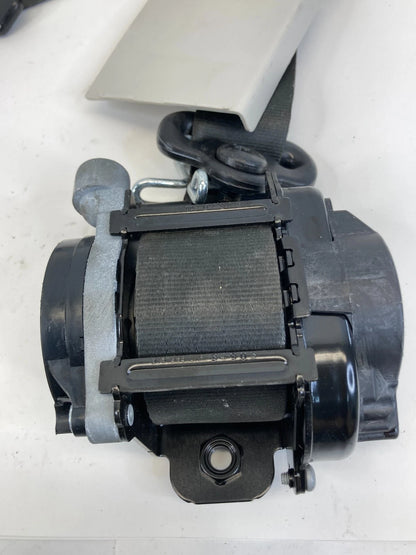 2013-2018 Ford Focus SEDAN Front Right Side Seat Belt Retractor Assy 625192700C